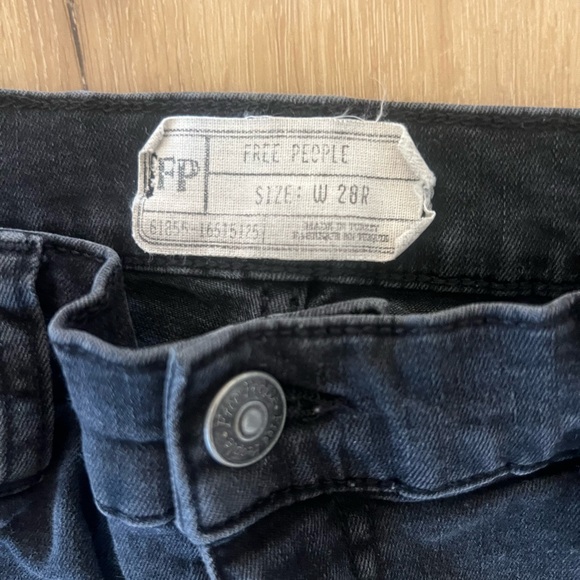 Free People distressed jeans - Picture 3 of 3